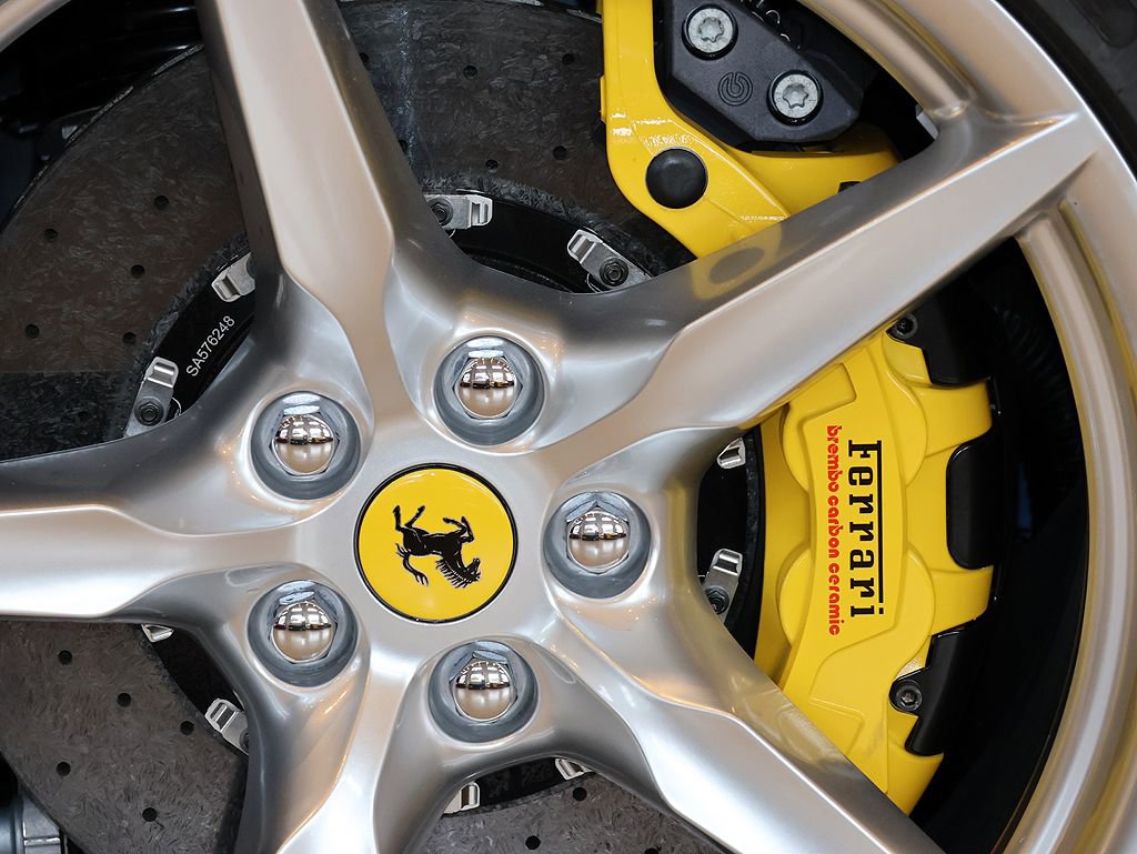 Certified 2021 Ferrari F8 Tributo image 54