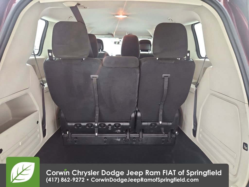 Used 2016 Dodge Grand Caravan American Value Package image 31