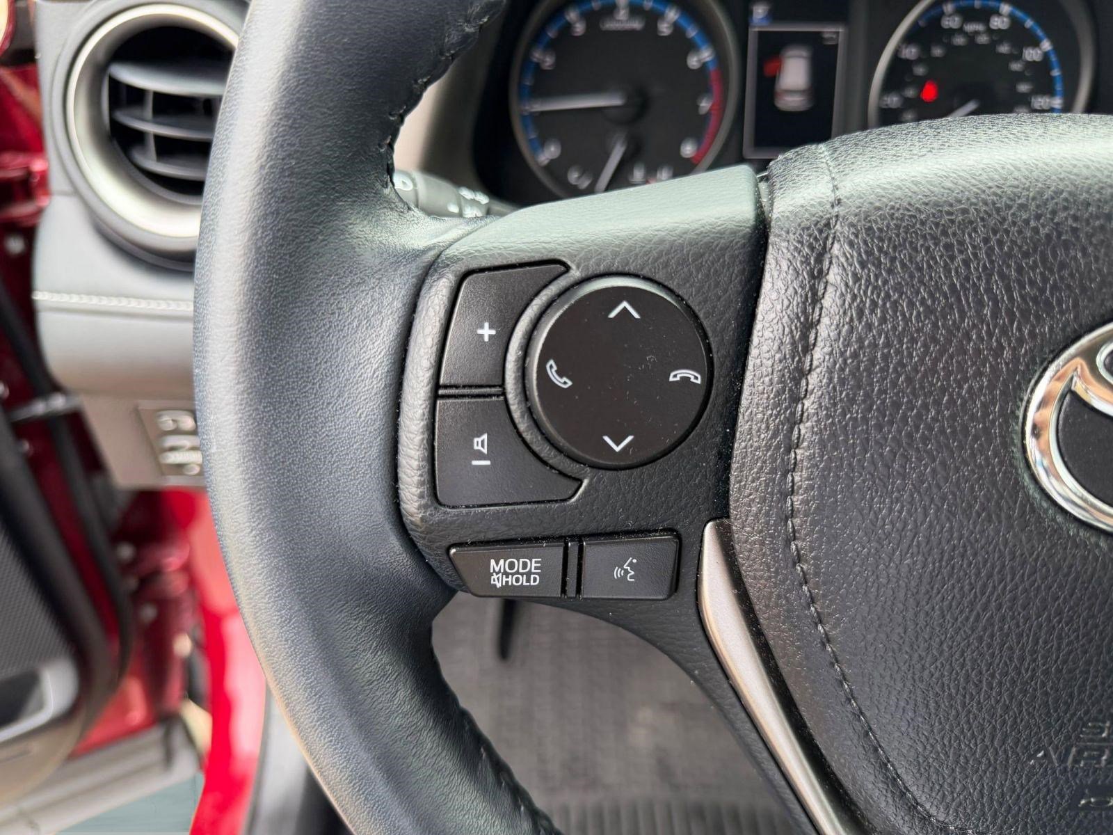 Used 2018 Toyota RAV4 XLE w/ Plus Extra Value Package image 15