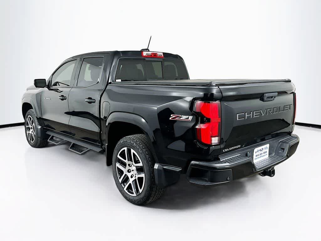 Used 2024 Chevrolet Colorado Z71 w/ Z71 Convenience Package 2 AWD/4WD image 4