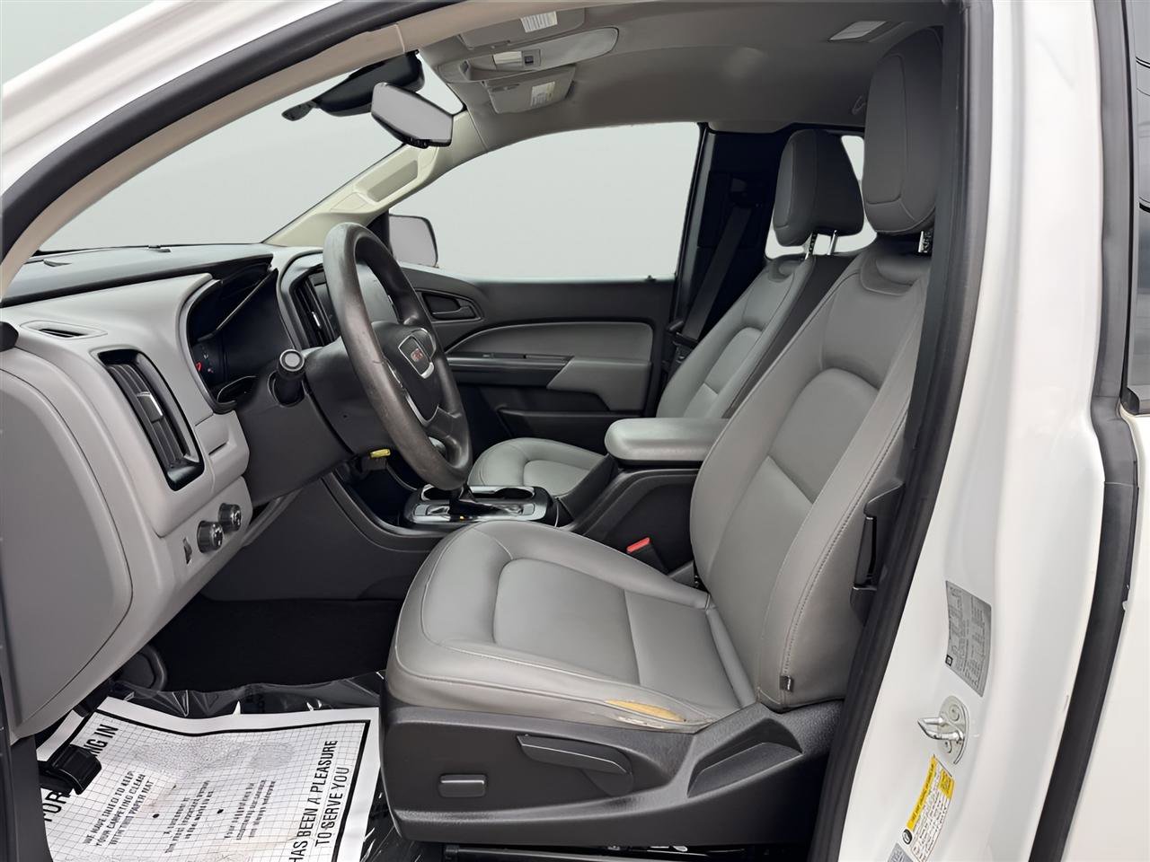 Used 2017 GMC Canyon 4x4 Extended Cab w/ Convenience Package image 11