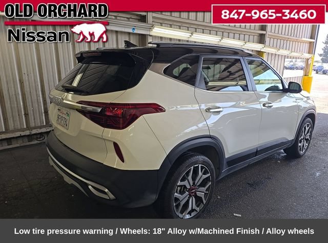 Used 2023 Kia Seltos SX AWD/4WD image 5