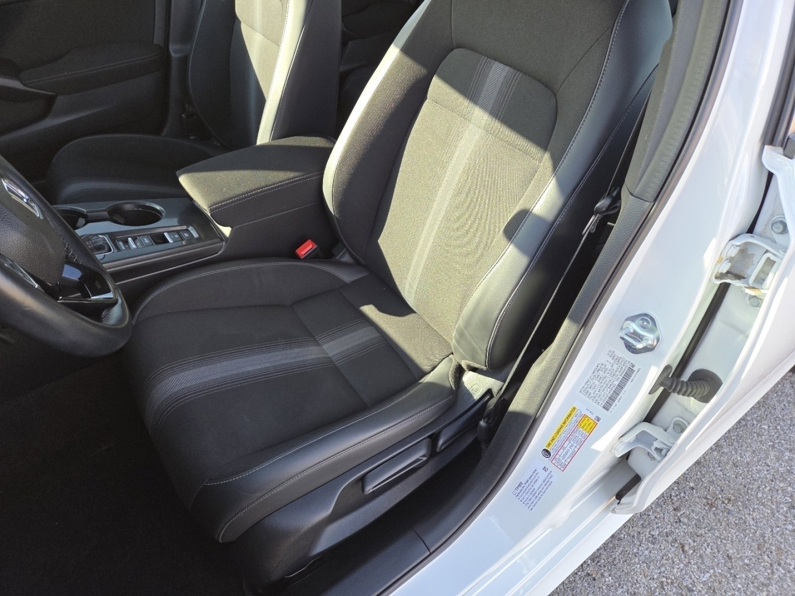 Used 2023 Honda Civic Sport image 23