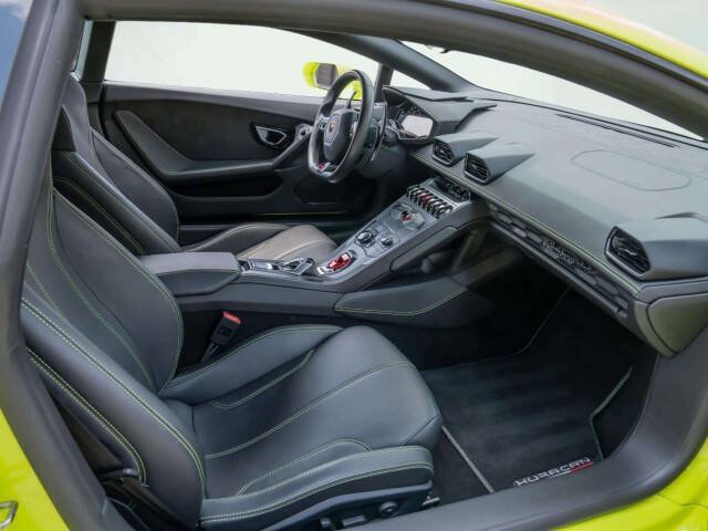 Used 2016 Lamborghini Huracan LP 610-4 Avio AWD/4WD image 21