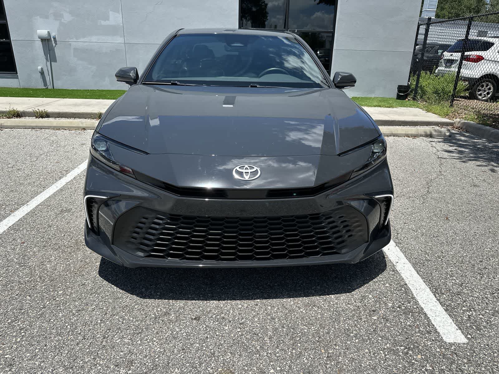 Used 2026 Toyota Camry SE w/ Convenience Package FWD image 12