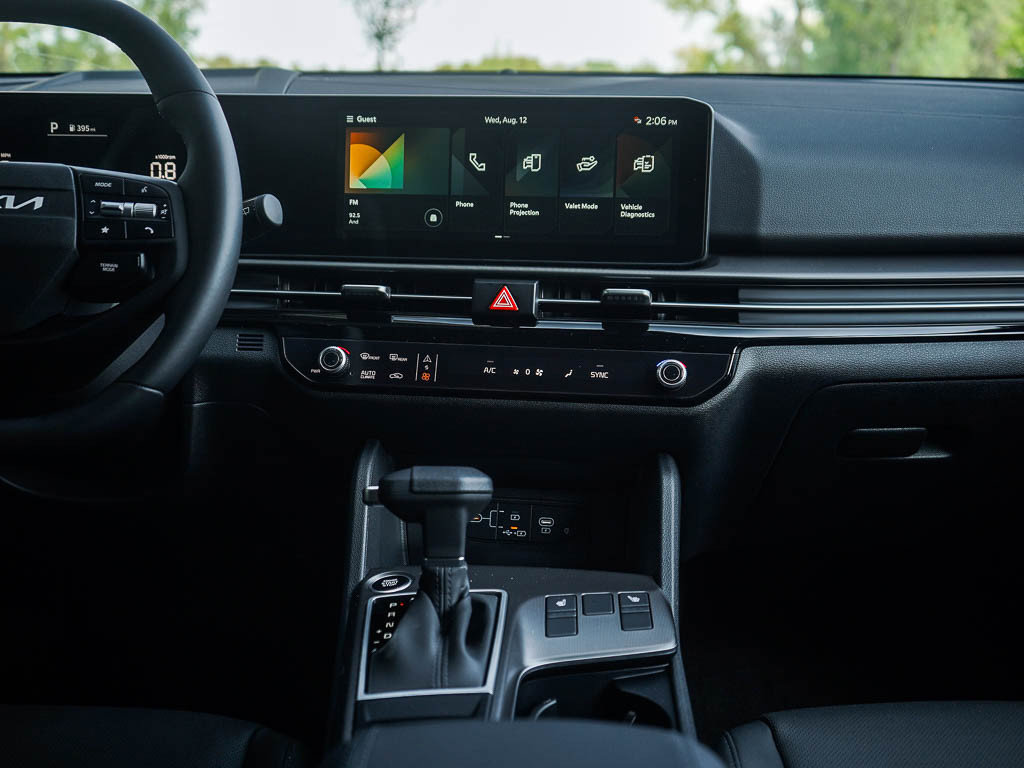 New 2026 Kia Sportage EX AWD/4WD image 17
