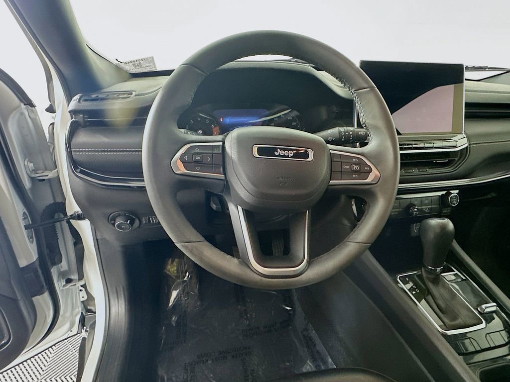 Used 2023 Jeep Compass Altitude image 18