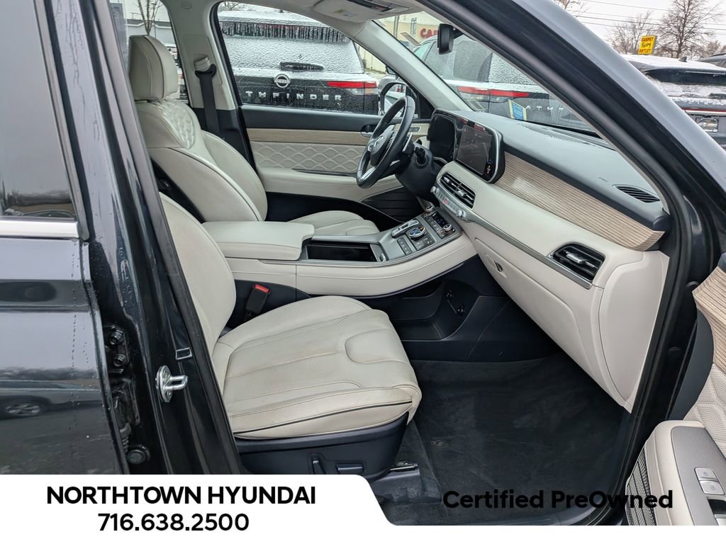 Used 2022 Hyundai Palisade Calligraphy image 39