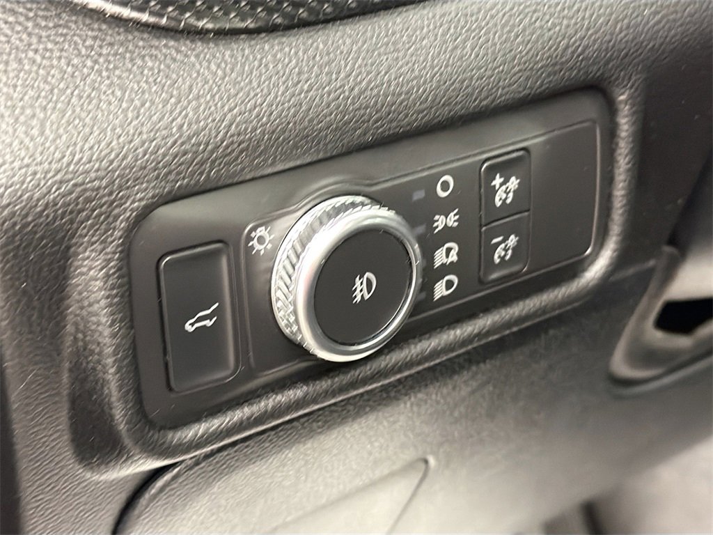 Used 2021 Ford Explorer ST w/ ST Street Pack image 10