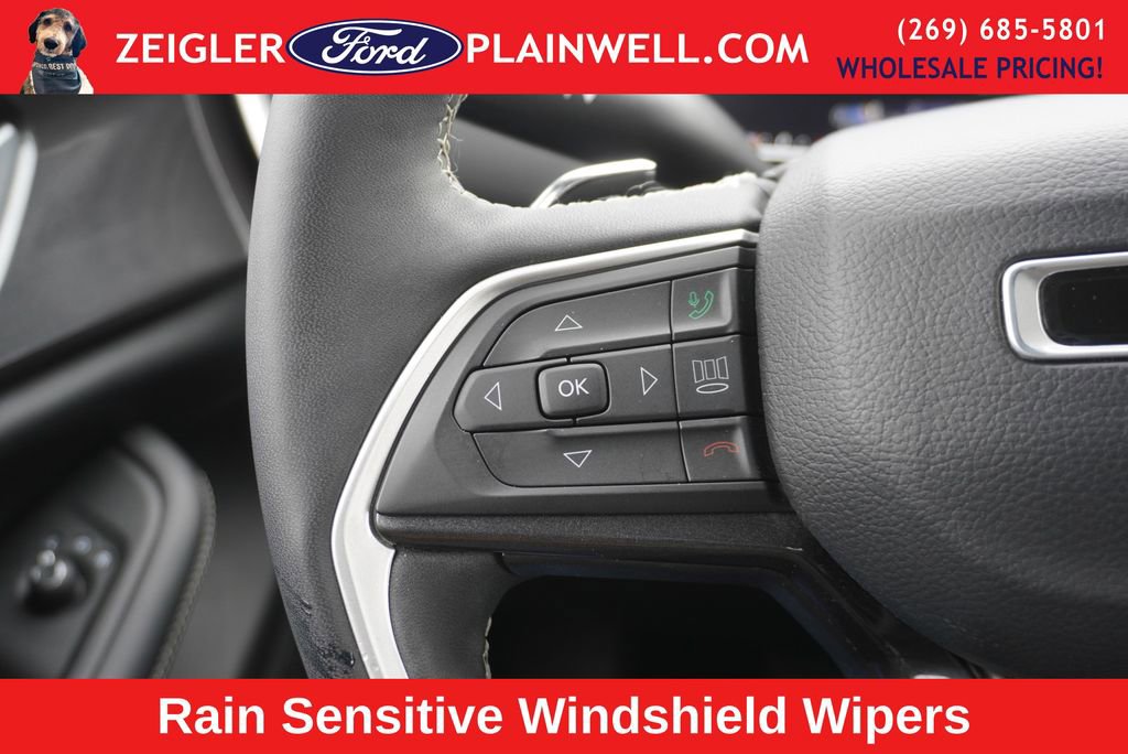 Used 2023 Jeep Grand Cherokee L Laredo w/ Luxury Tech Group I image 27