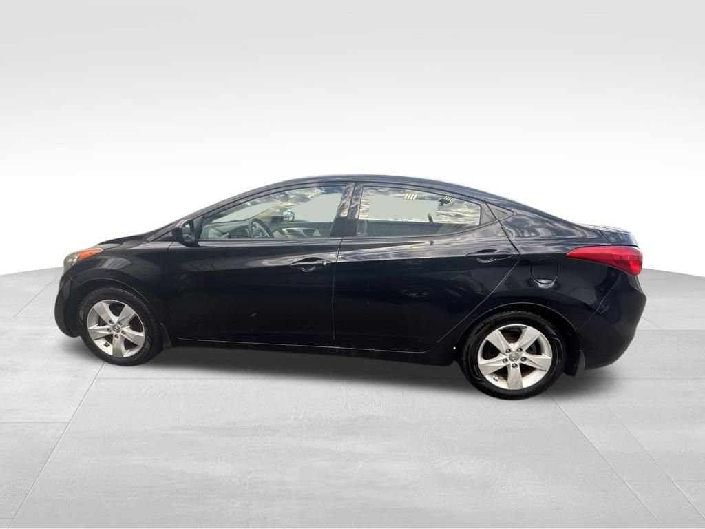 Used 2013 Hyundai Elantra GLS FWD image 3