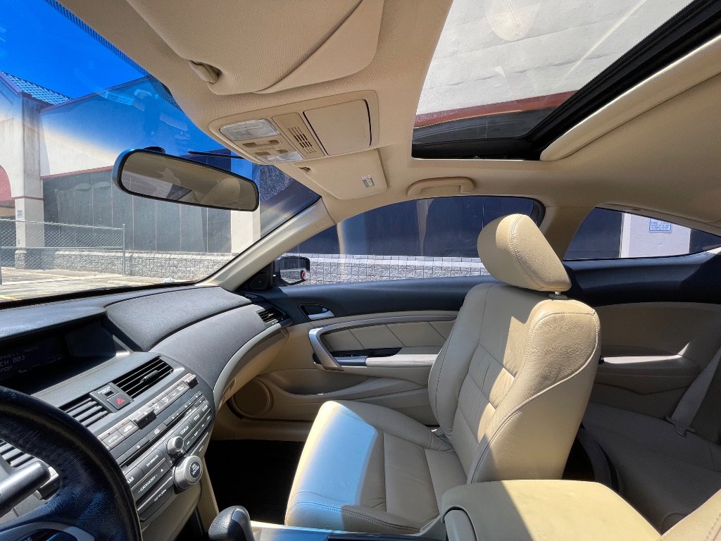 Used 2010 Honda Accord EX-L image 42