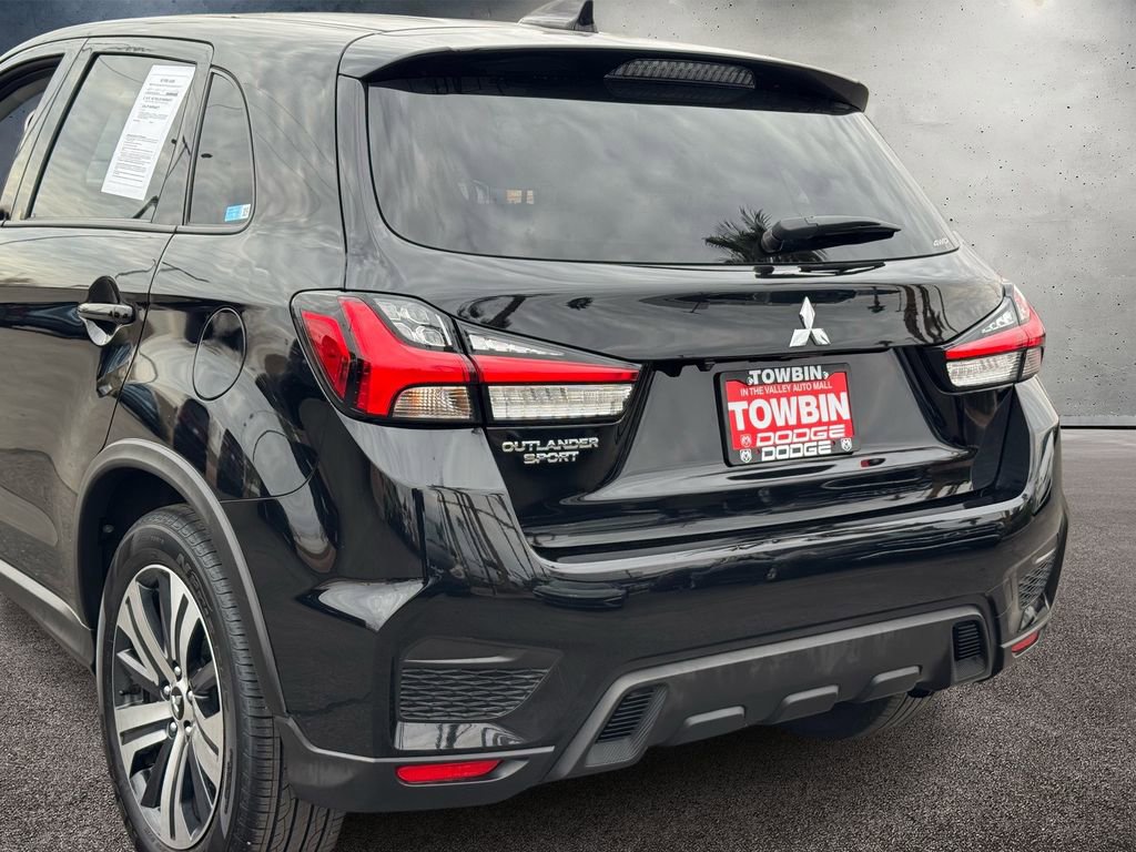 Used 2025 Mitsubishi Outlander Sport ES AWD/4WD image 6