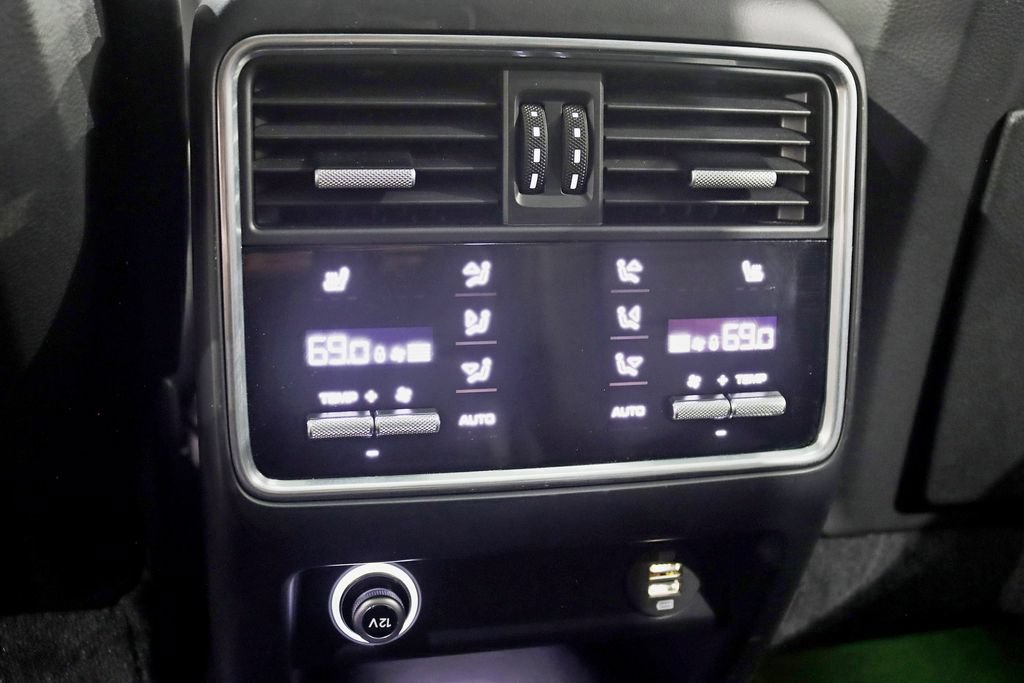 Used 2019 Porsche Cayenne AWD/4WD image 23