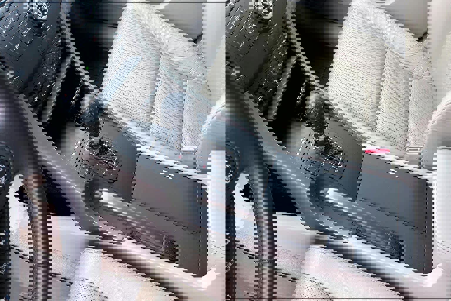 Used 2010 Acura TSX Sedan image 15