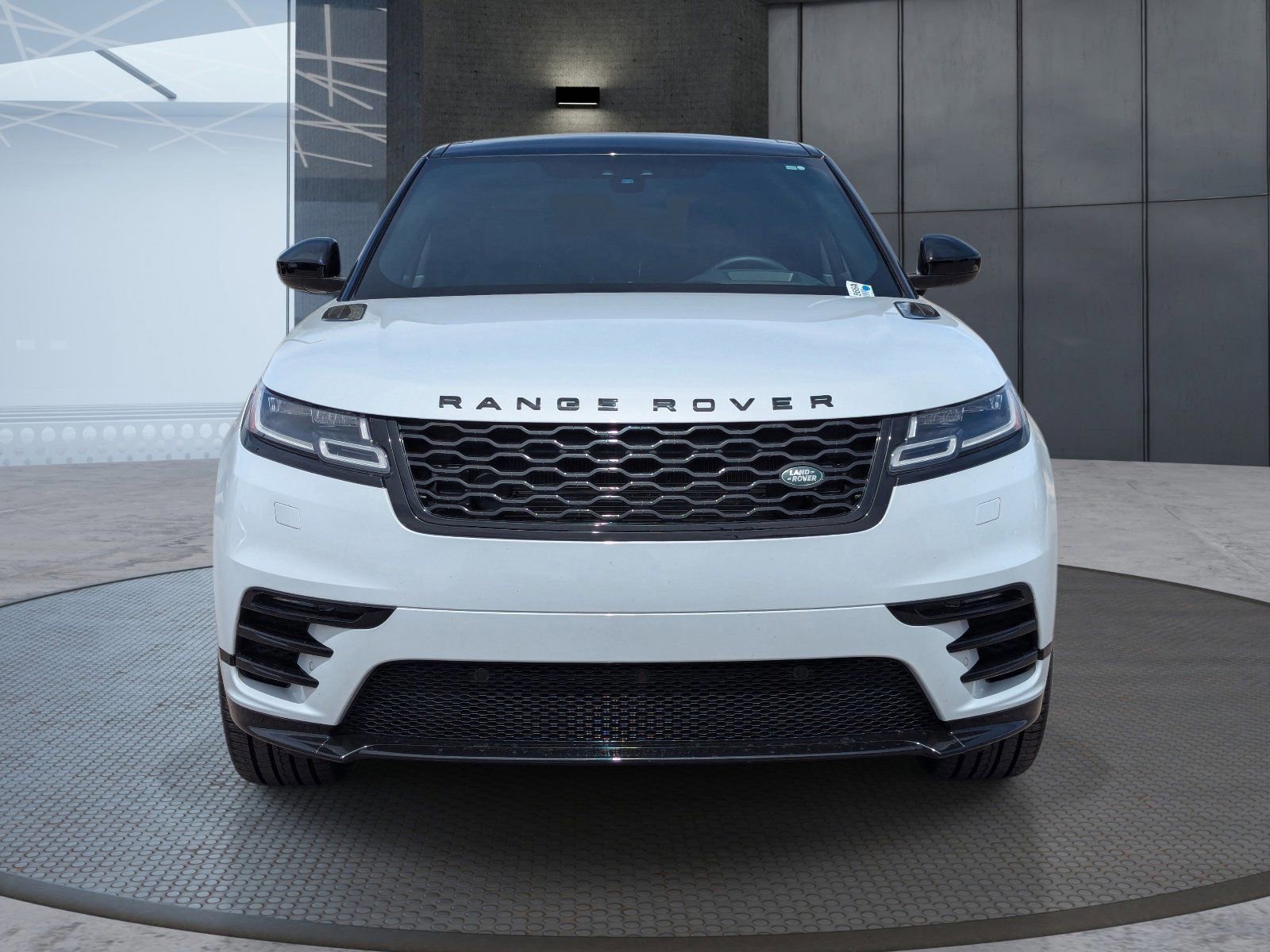 Used 2020 Land Rover Range Rover Velar R-Dynamic S AWD/4WD image 9