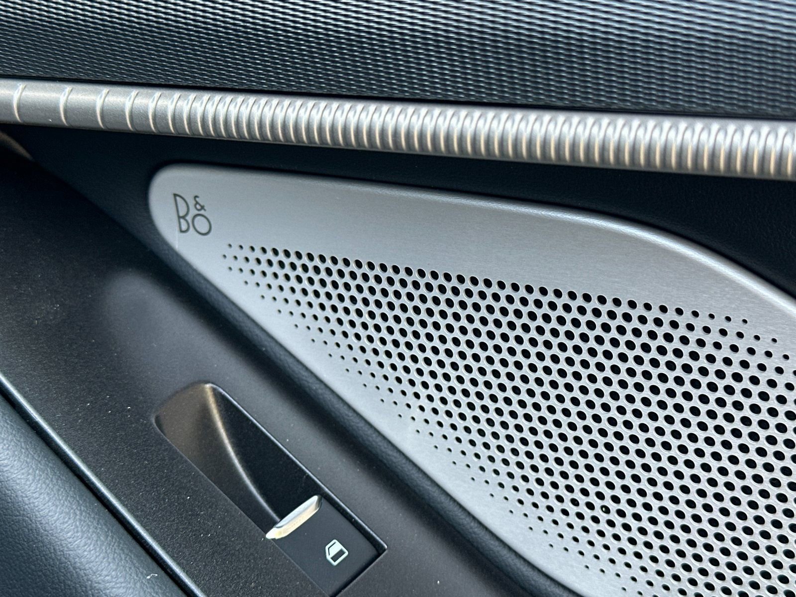 New 2026 Ford Explorer ST w/ Sun And Sound Package image 22