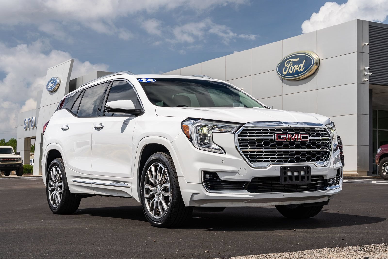 Used 2024 GMC Terrain Denali