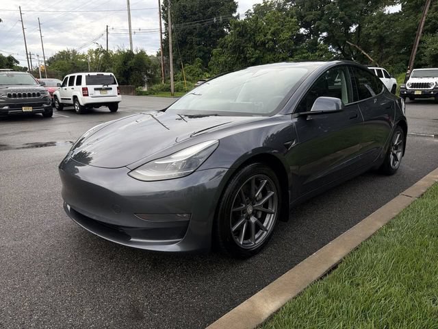 Used 2022 Tesla Model 3 Long Range AWD/4WD image 4