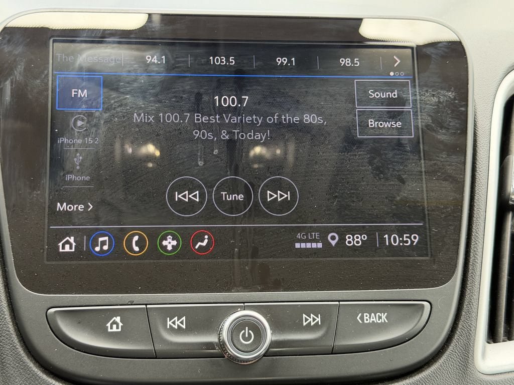 Used 2024 Chevrolet Malibu LT FWD image 21