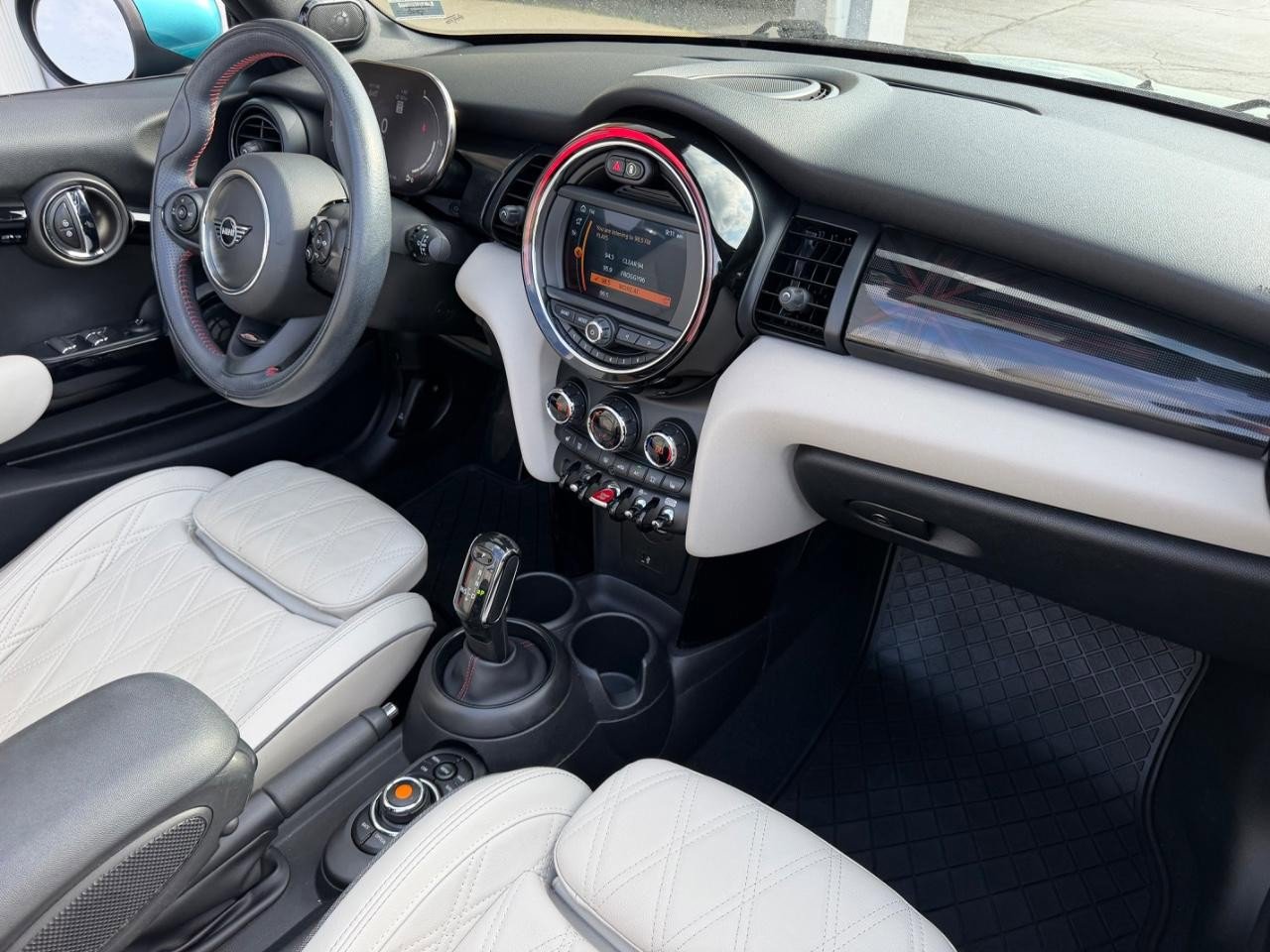 Used 2021 MINI Cooper S w/ Signature Upholstery Package FWD image 21