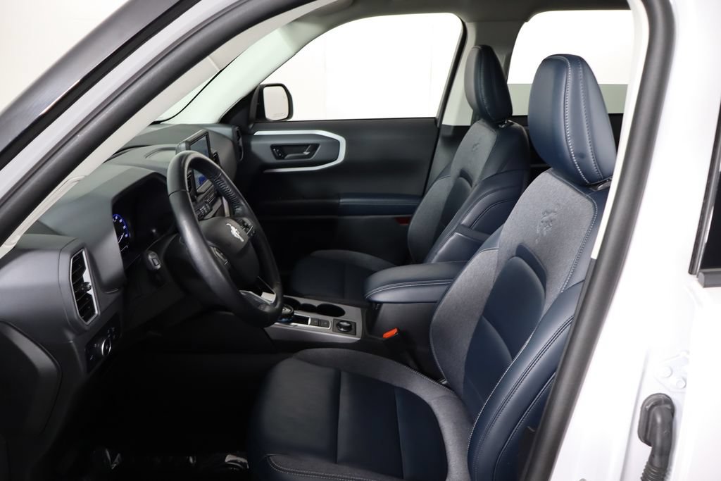 Used 2023 Ford Bronco Sport Outer Banks AWD/4WD image 14