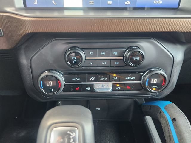 Used 2023 Ford Bronco Outer Banks AWD/4WD image 18