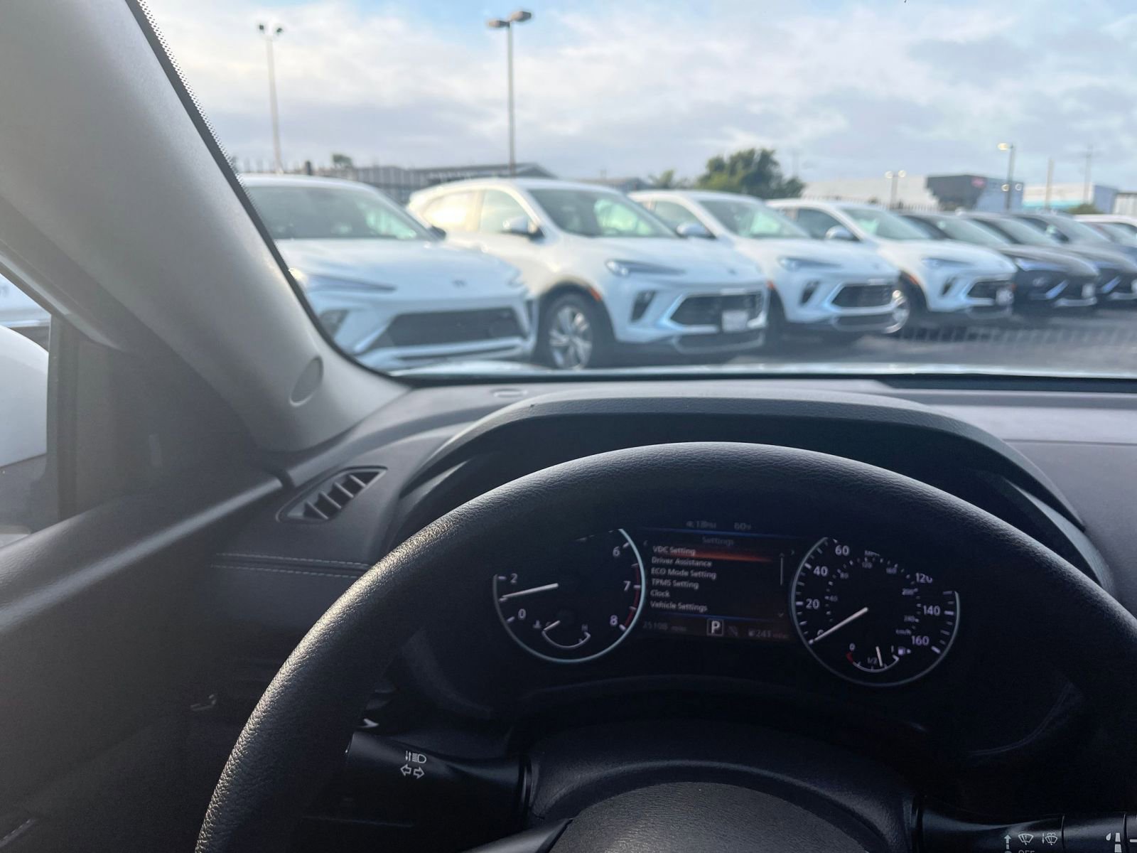 Used 2025 Nissan Sentra SV FWD image 34