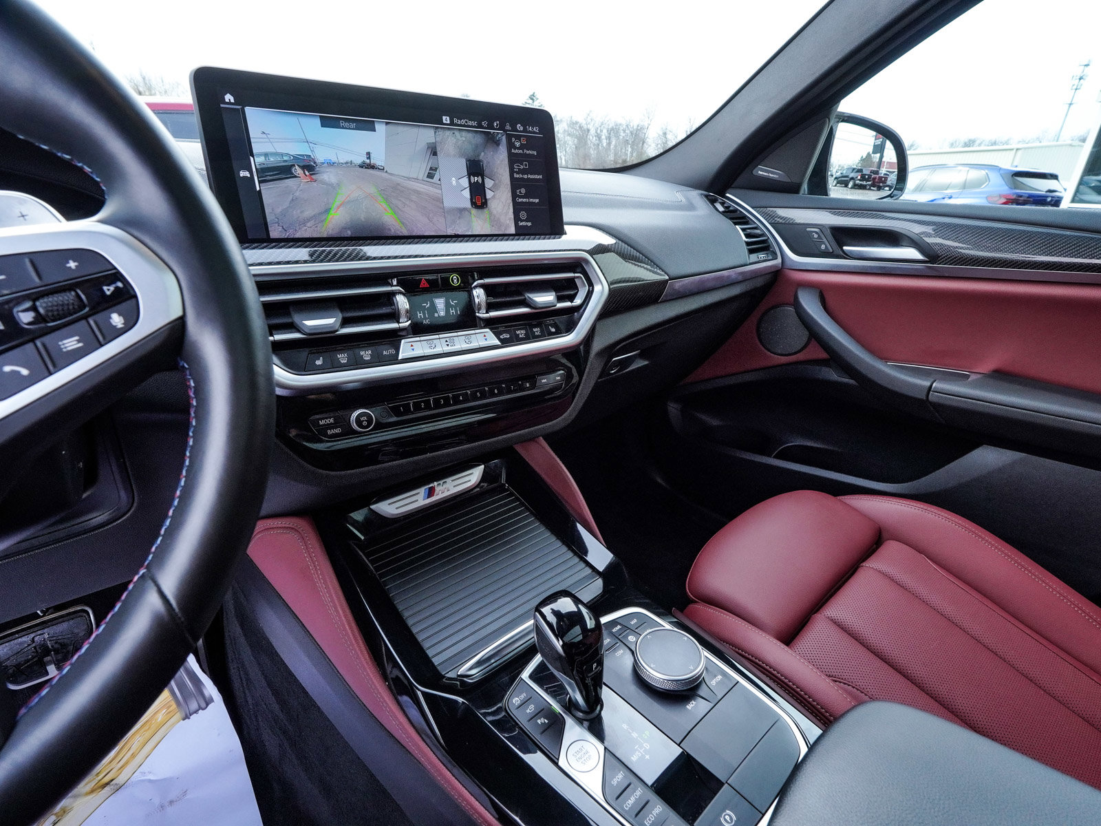 Used 2024 BMW X4 M40i image 19