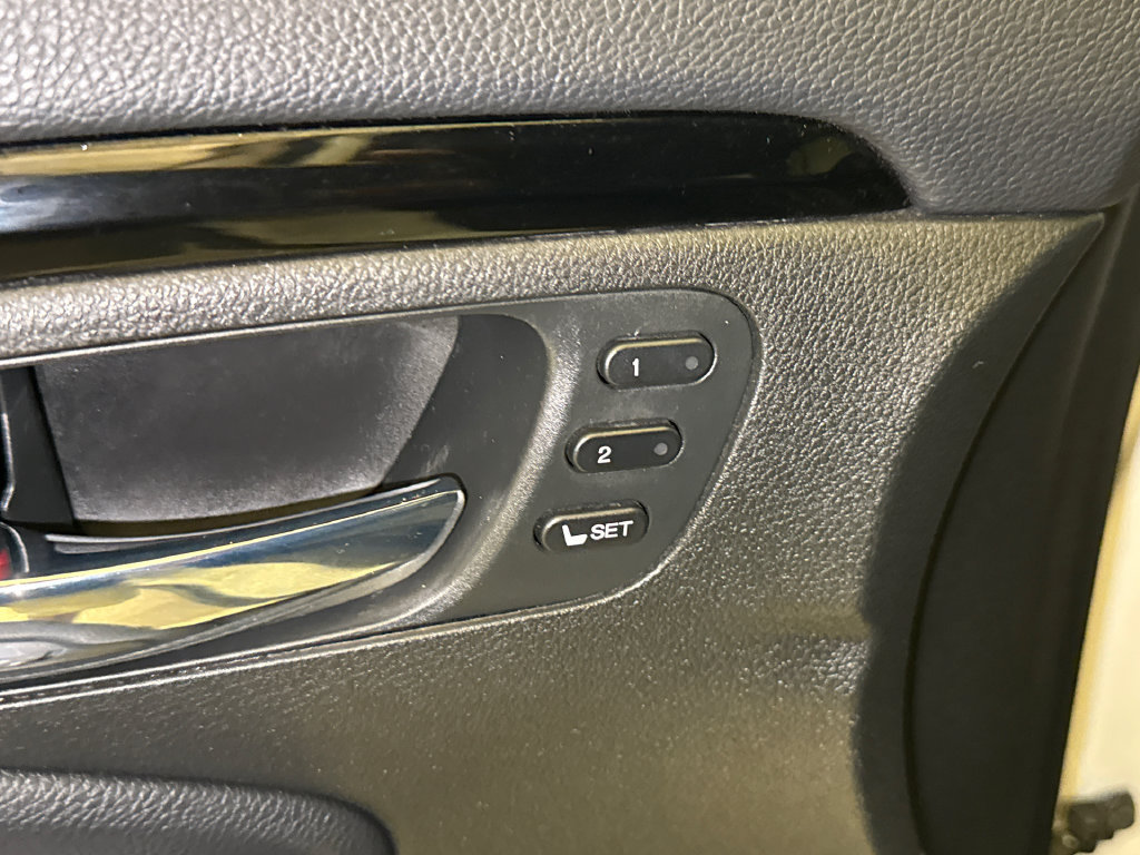 Certified 2022 Honda Pilot Touring image 23