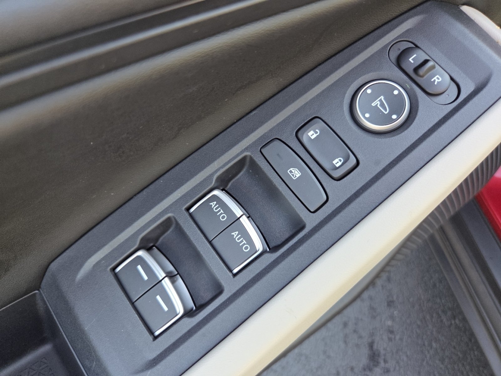 Used 2024 Honda Accord EX image 28
