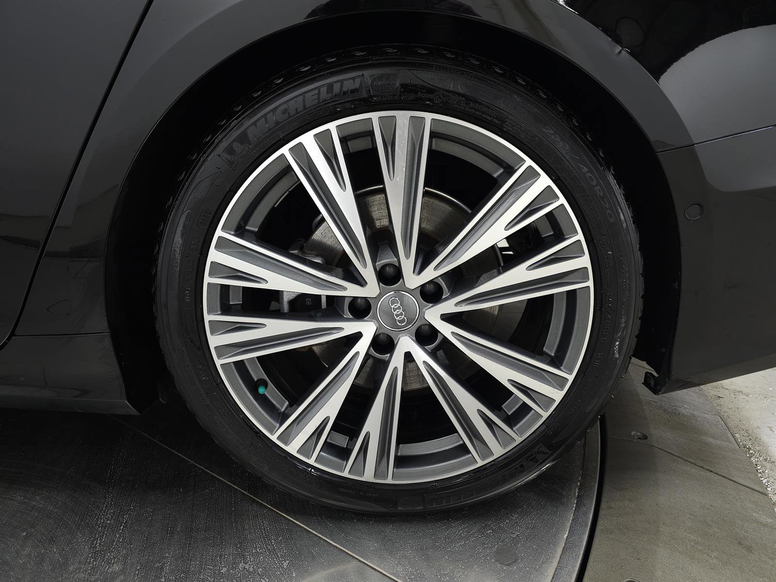 Used 2019 Audi A6 3.0T Premium Plus image 9
