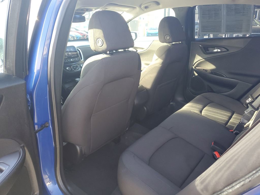 Used 2023 Chevrolet Malibu RS w/ Driver Confidence Package image 14