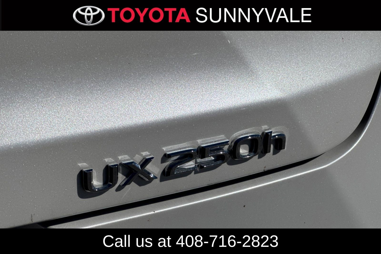 Used 2023 Lexus UX 250h FWD w/ Accessory Package (A2) image 13