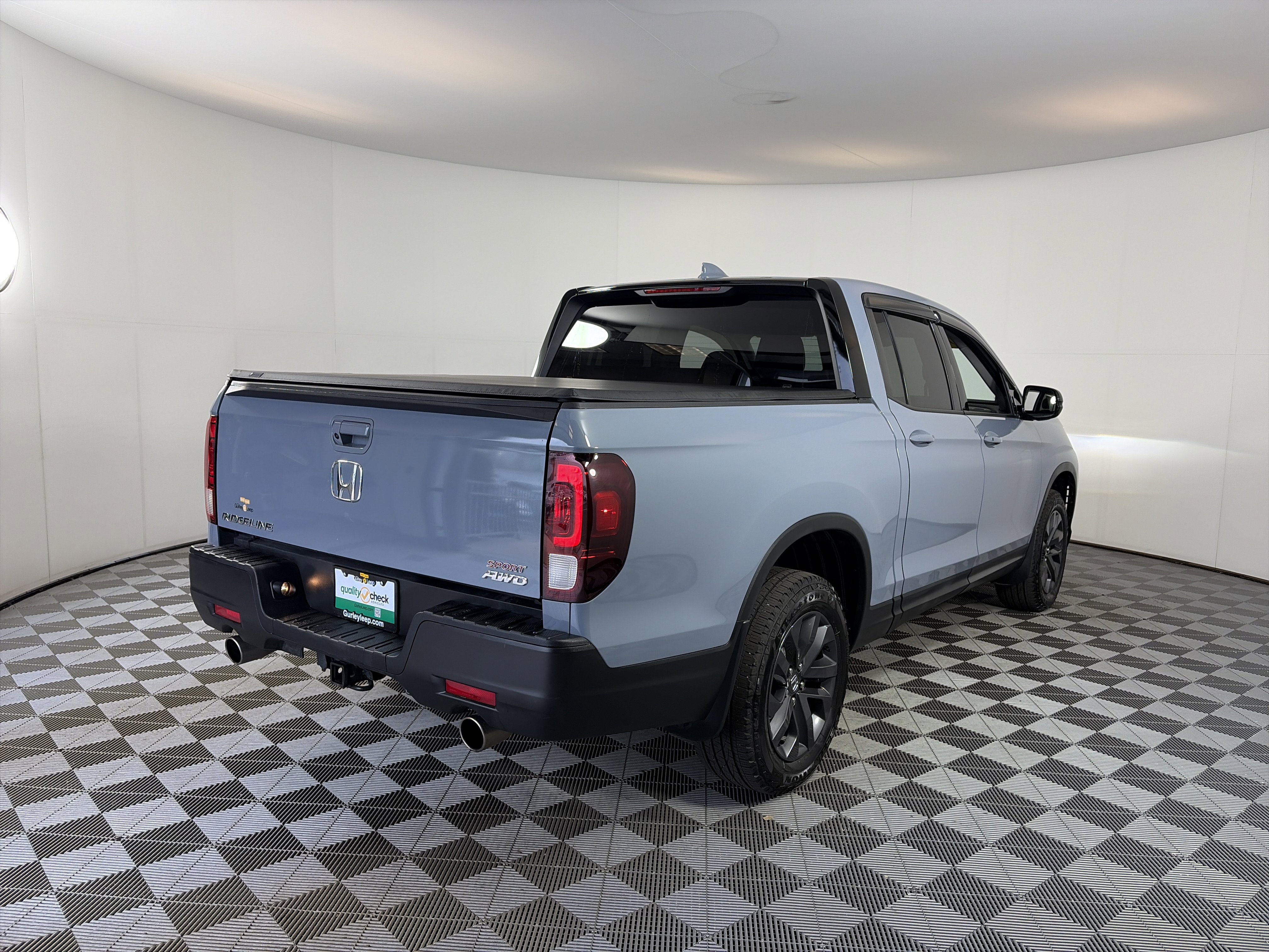 Used 2023 Honda Ridgeline Sport image 10