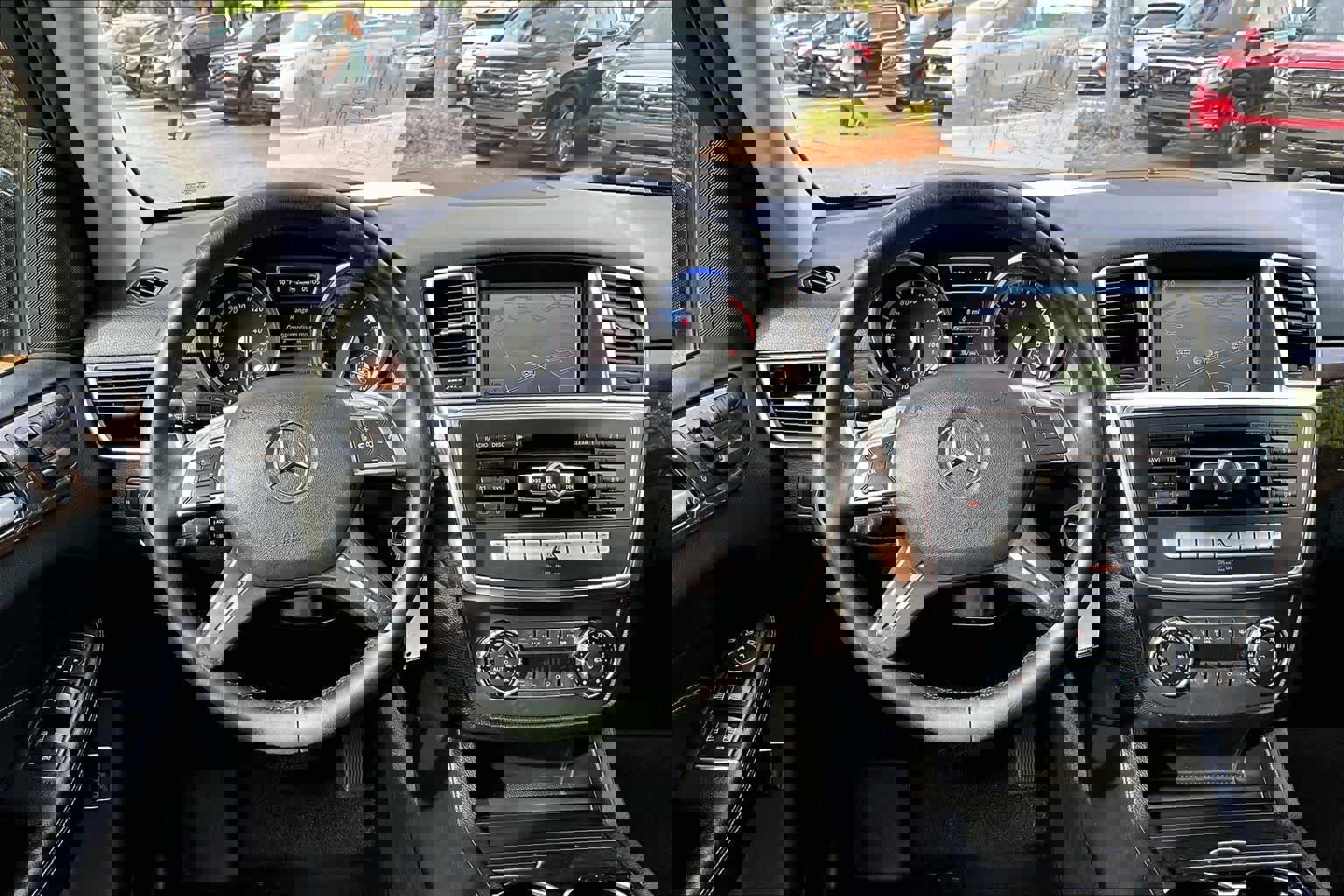 Used 2013 Mercedes-Benz ML 350 4MATIC image 5