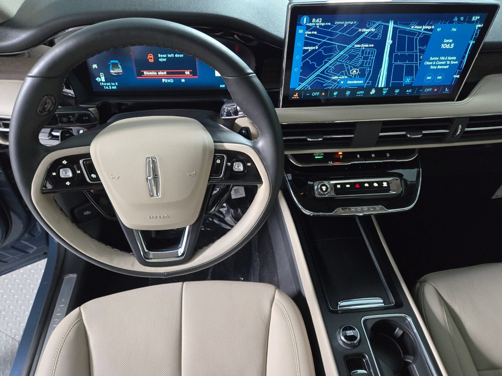 New 2026 Lincoln Corsair Reserve w/ Jet Appearance Package FWD image 23