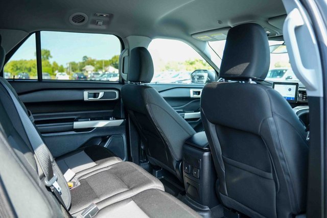 Used 2023 Ford Explorer XLT image 21