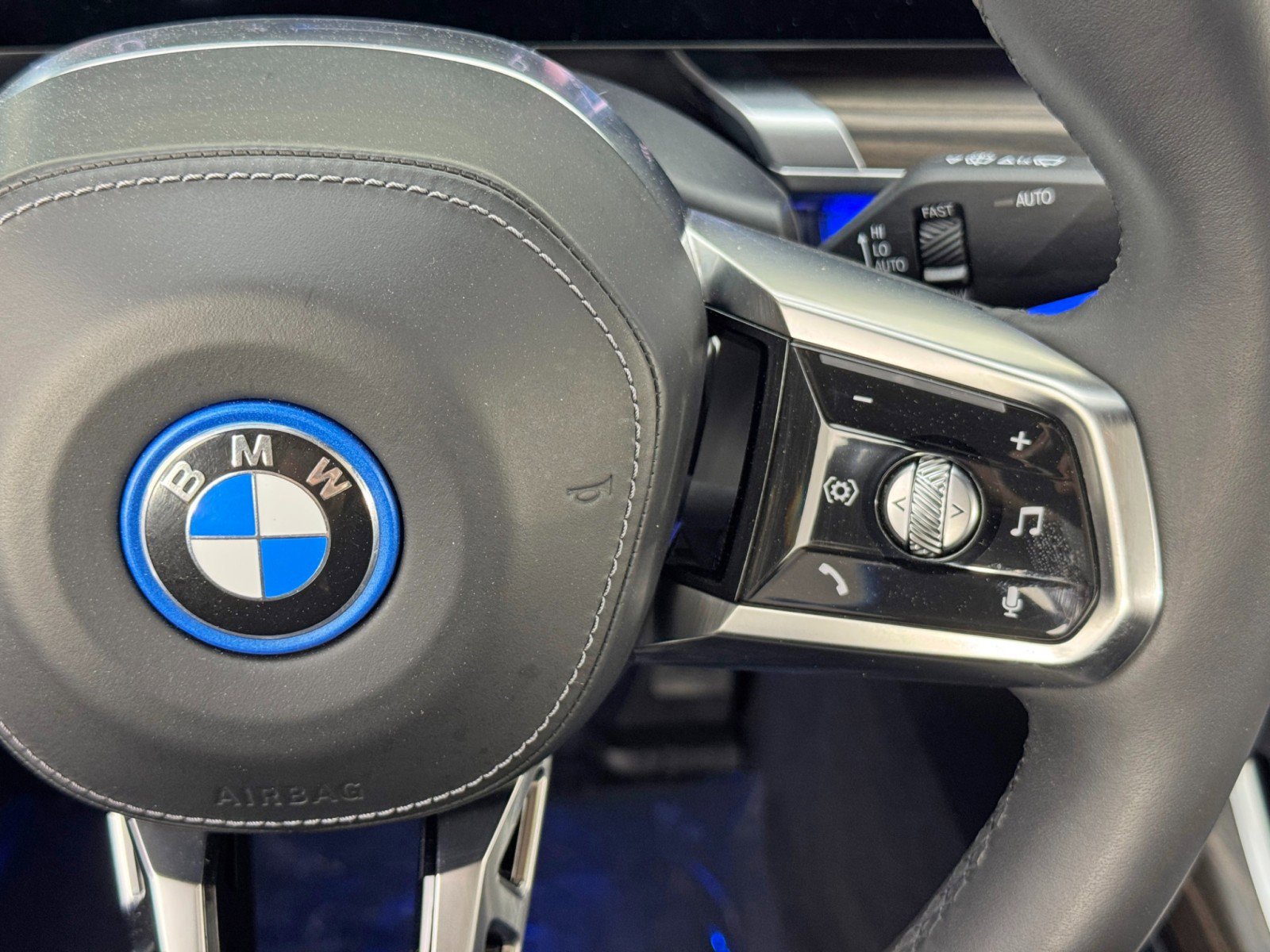 Used 2024 BMW i7 eDrive50 w/ M Sport Package image 24