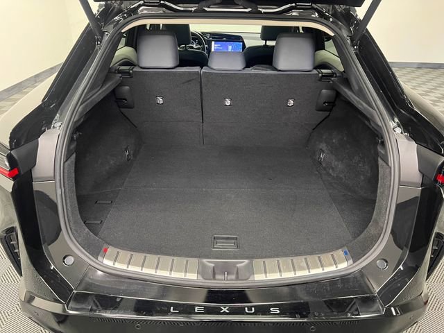 Certified 2023 Lexus RZ 450e Premium w/ Technology Package image 8
