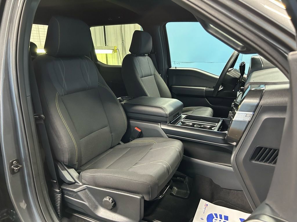 Used 2025 Ford F150 STX AWD/4WD image 46
