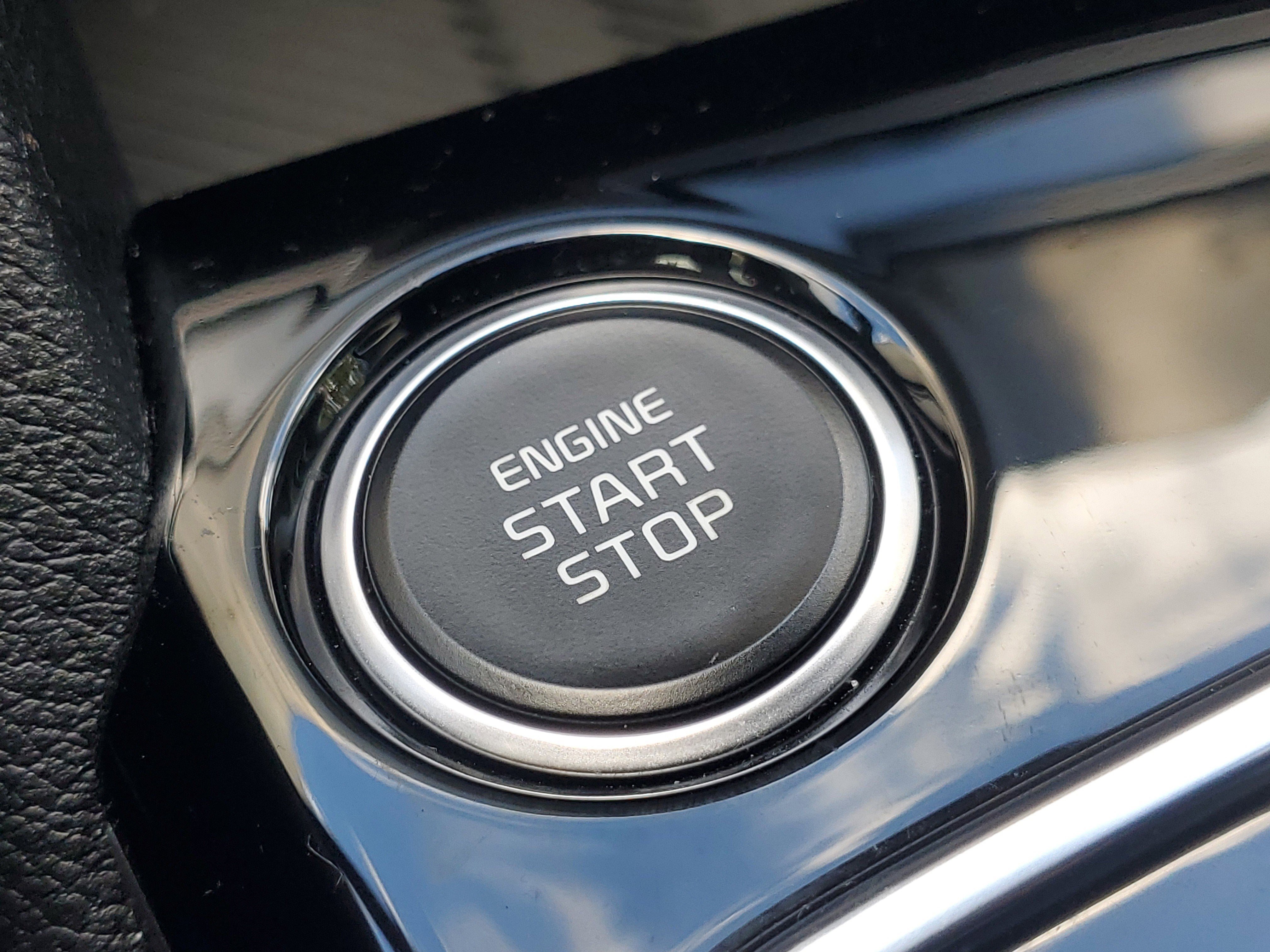 Used 2024 Kia Sportage EX image 31