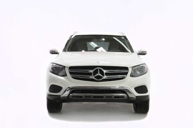 Used 2019 Mercedes-Benz GLC 300 image 3