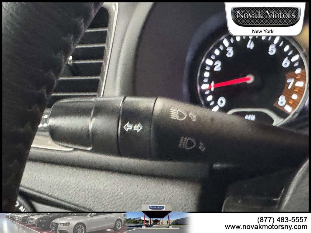 Used 2023 Jeep Renegade Limited AWD/4WD image 19