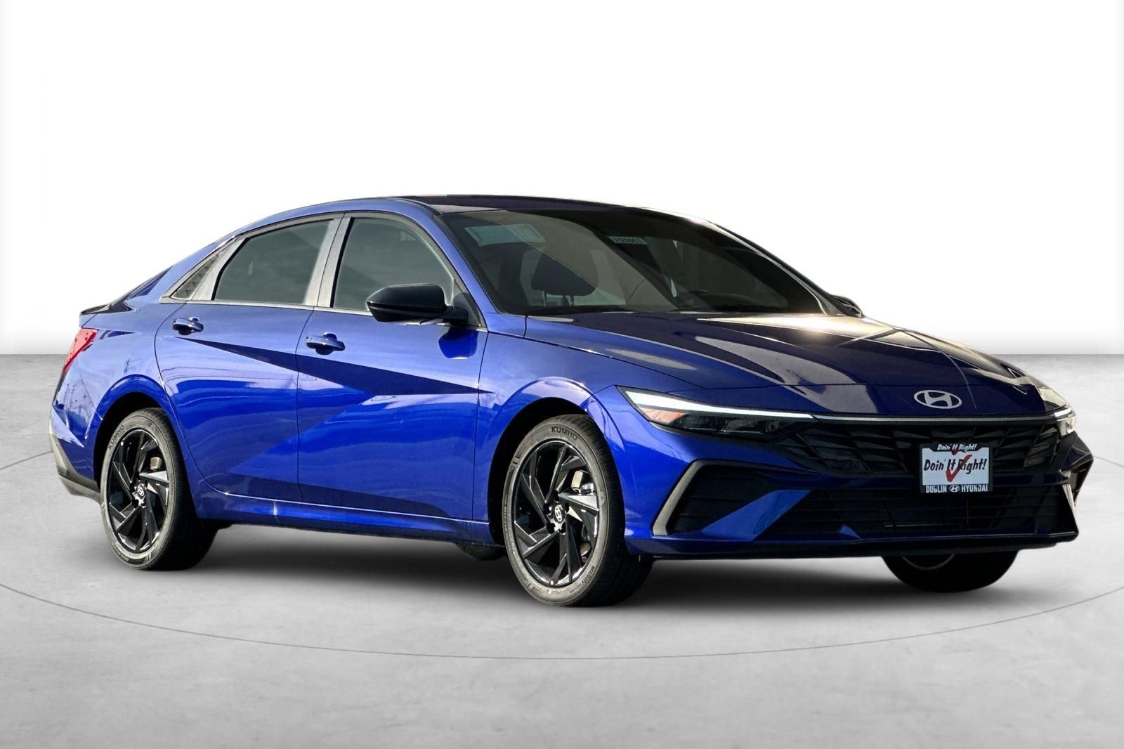 Used 2026 Hyundai Elantra Sport FWD image 11