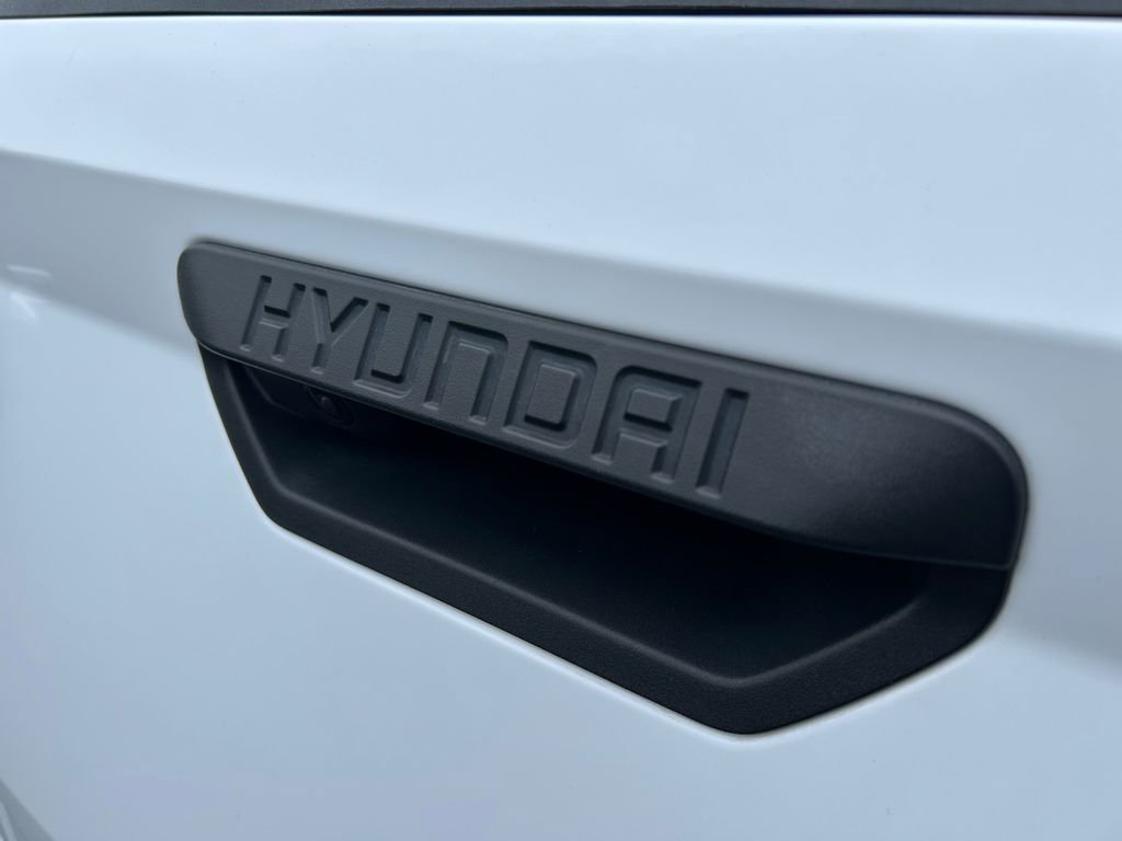 Used 2022 Hyundai Santa Cruz SEL FWD image 35