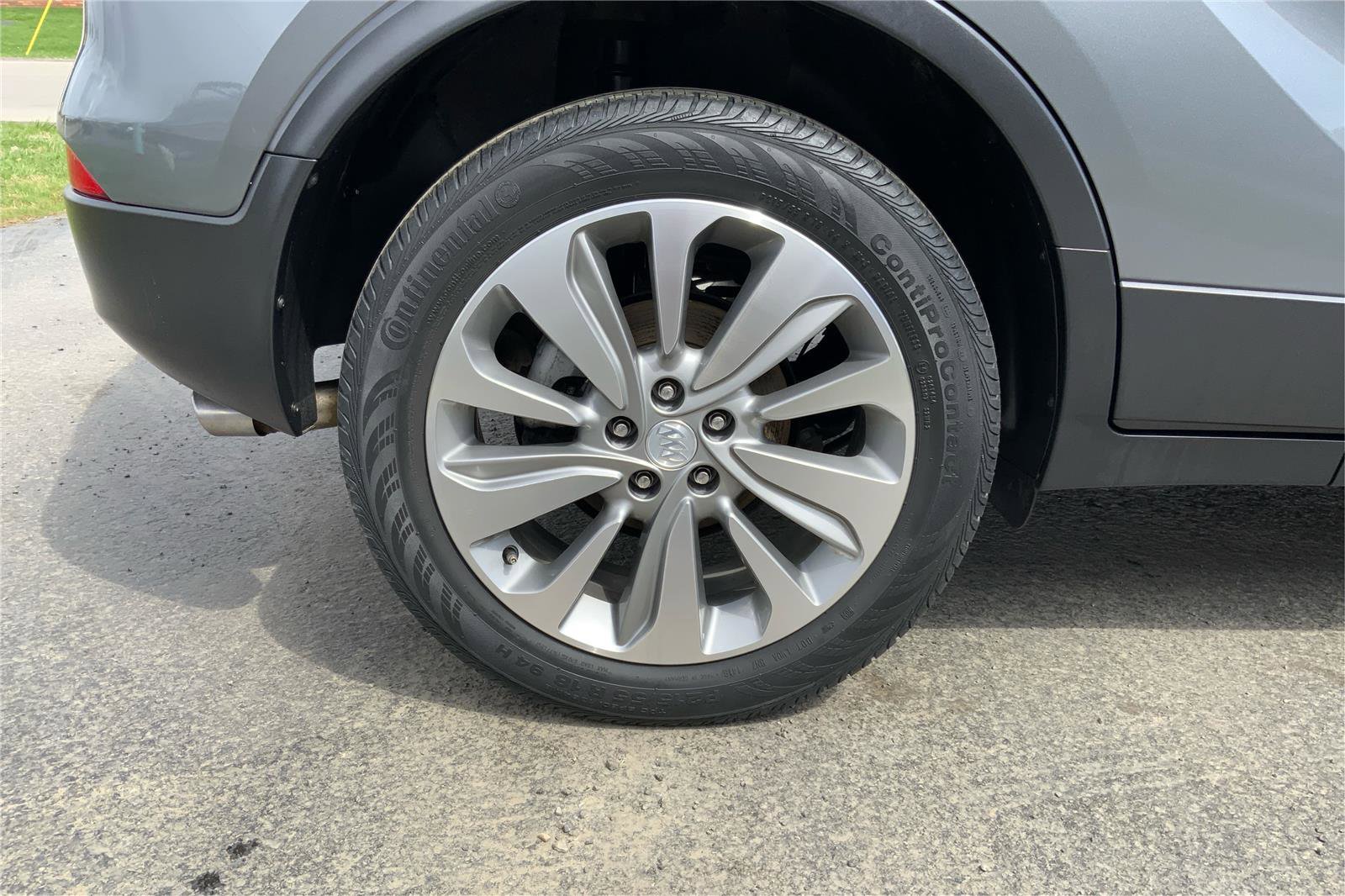 Used 2019 Buick Encore Preferred w/ Safety Package FWD image 28