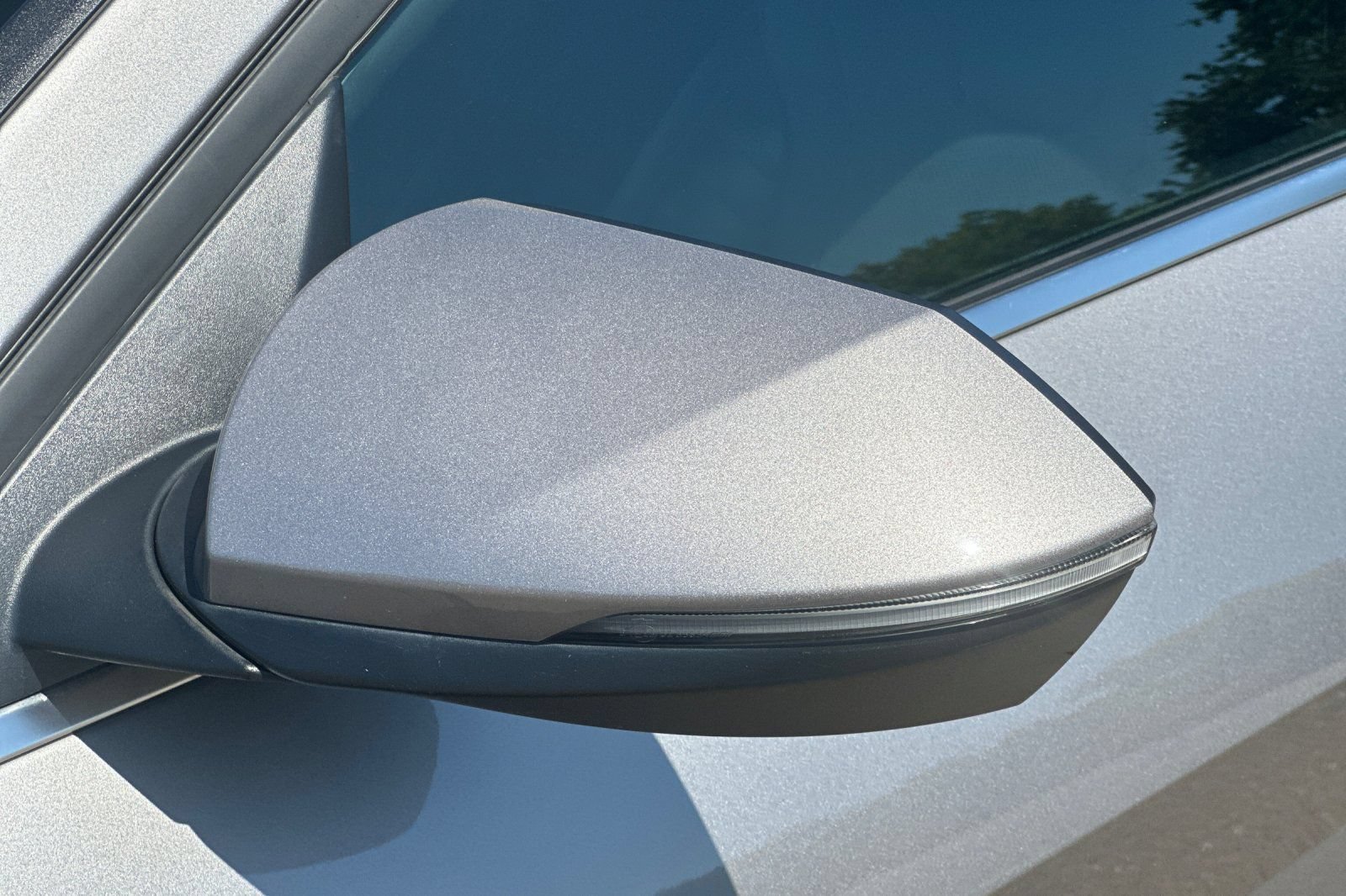 Used 2023 Hyundai Elantra Limited FWD image 52