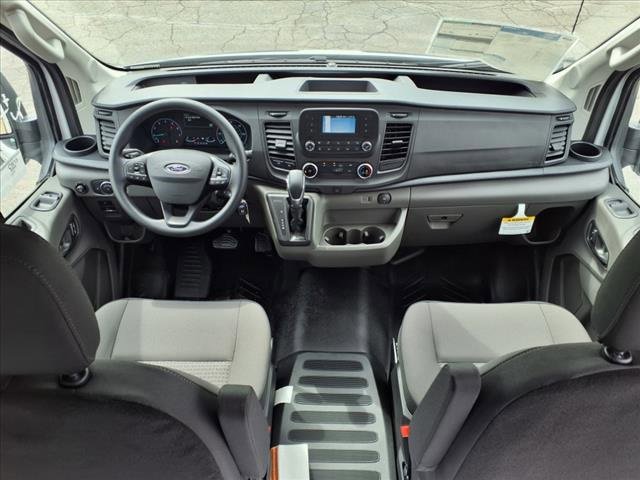 New 2025 Ford Transit 250 148 Medium Roof image 10