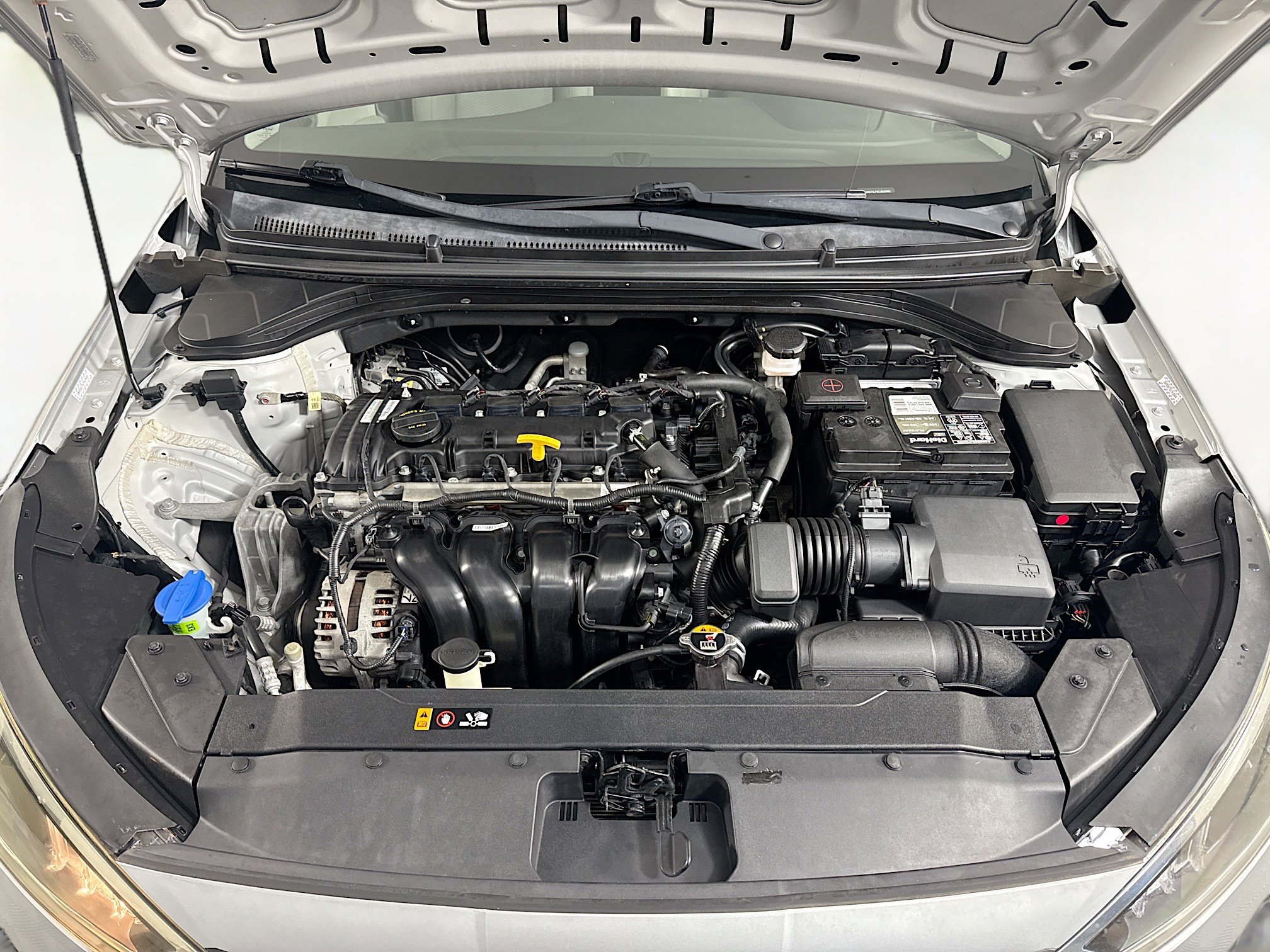 Used 2020 Hyundai Elantra SE image 38